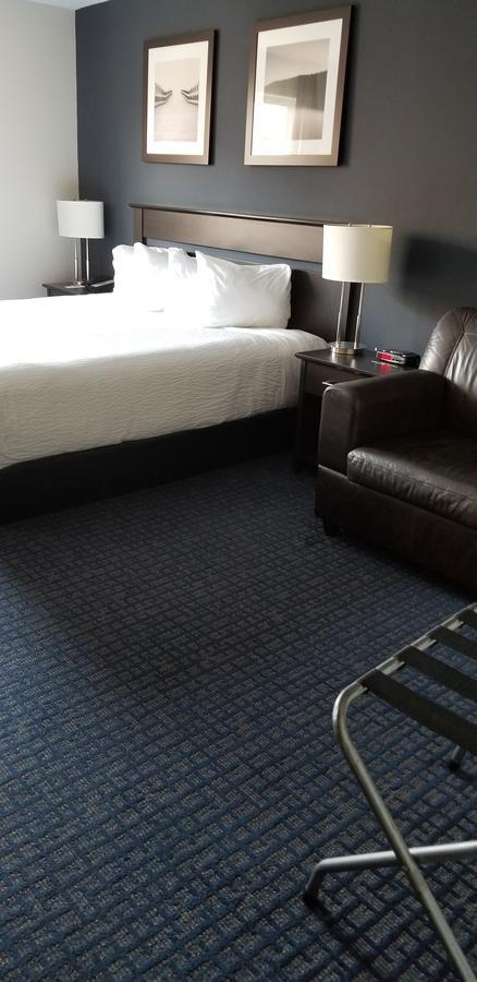 Super 8 by Wyndham Lachenaie/Terrebonne Zimmer foto